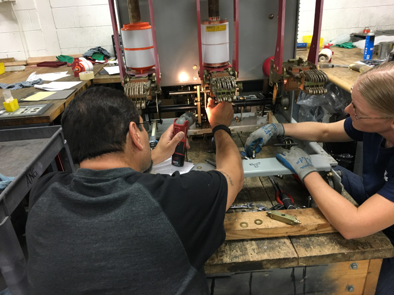 repairing circuit breakers